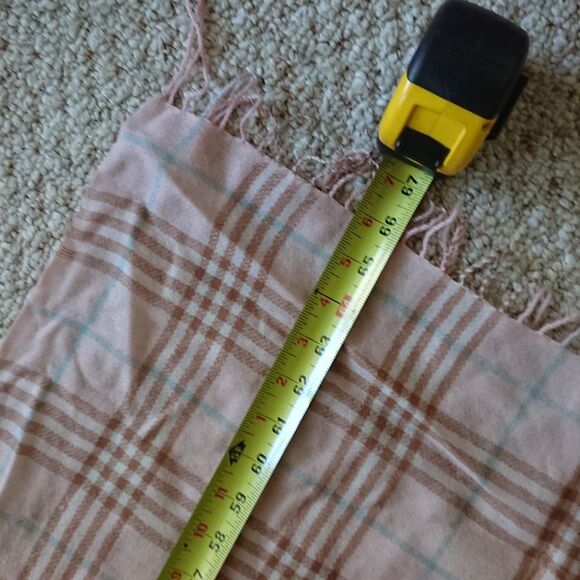 Plaid Pink Tan Fringe Scarf 100% Pashmina - Picture 7 of 11